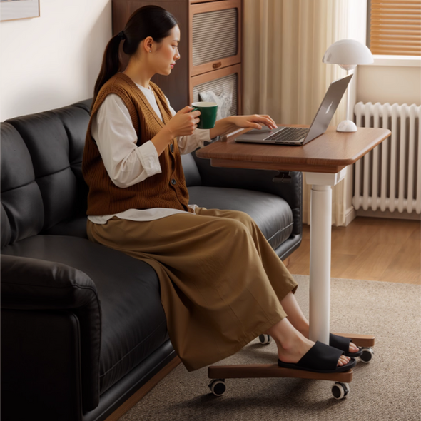 Liftable and Adjustable Solid Wood Laptop Desk with Universal Wheels